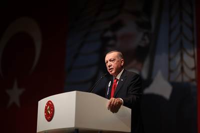 Cumhurbaşkanımız Sayın Erdoğan, Deniz ve Hava Harp Okulu Diploma Alma ve Sancak Devir Teslim Töreni'nde Konuştu